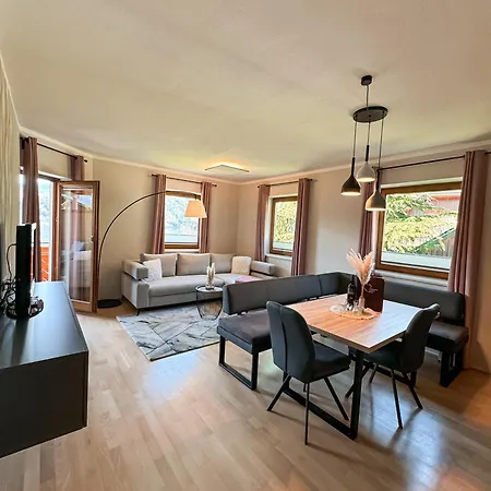 Ferienwohnungen Fischerhaus - Direkt Am See Millstatt Chambre photo